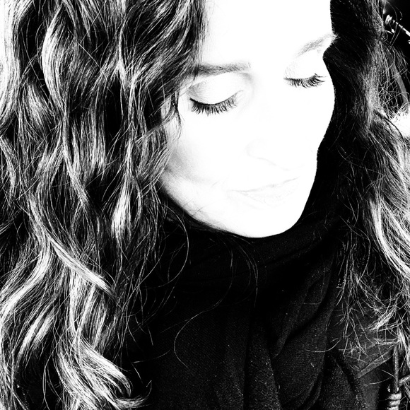 Meet your Posher, Lisa - Picture 5 of 8